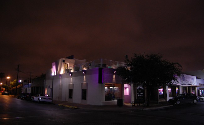 RooftopBar_